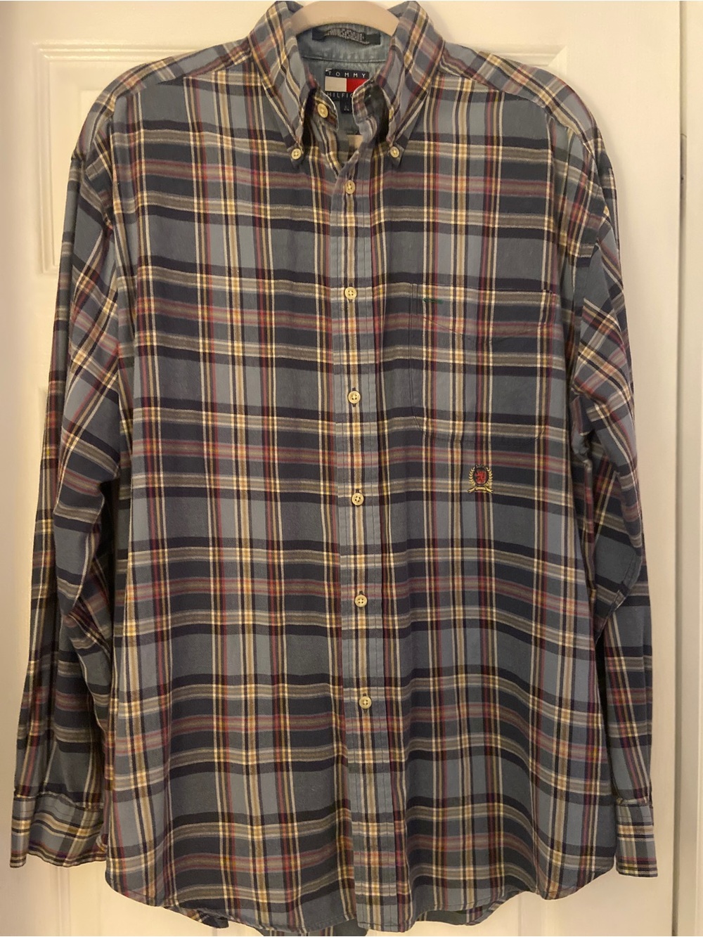 Tommy Hilfiger Men's Multi-Color Plaid Button-Down Shirt